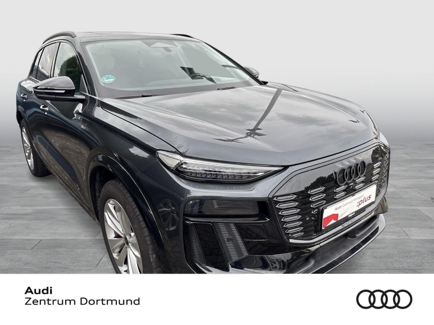 Bild über Audi Q6 SUV e-tron S line business e-tron performance 225 kW - für weitere Informationen kontaktieren Sie den Audi Partner