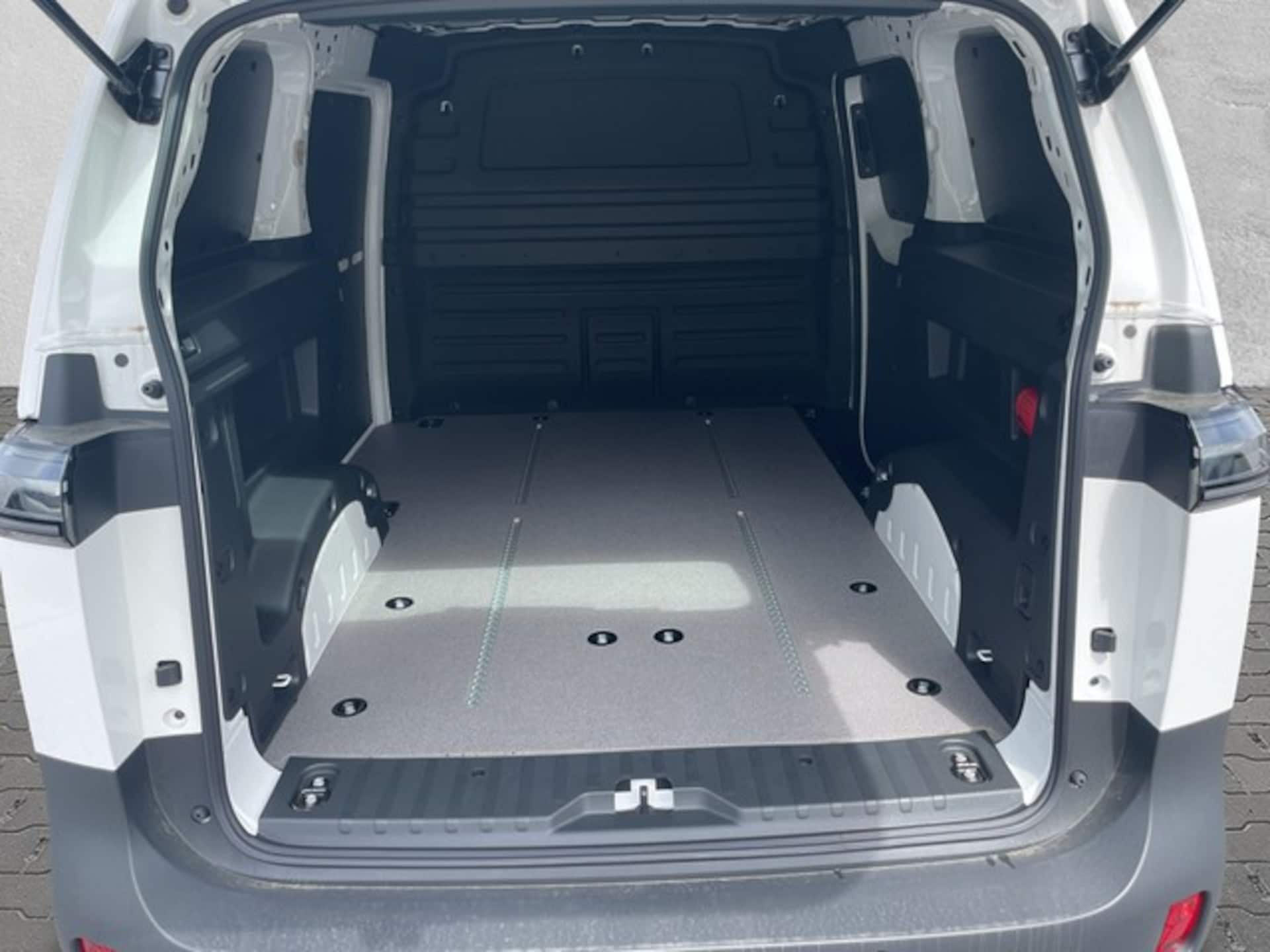 Volkswagen ID. Buzz Cargo Basis-Modell