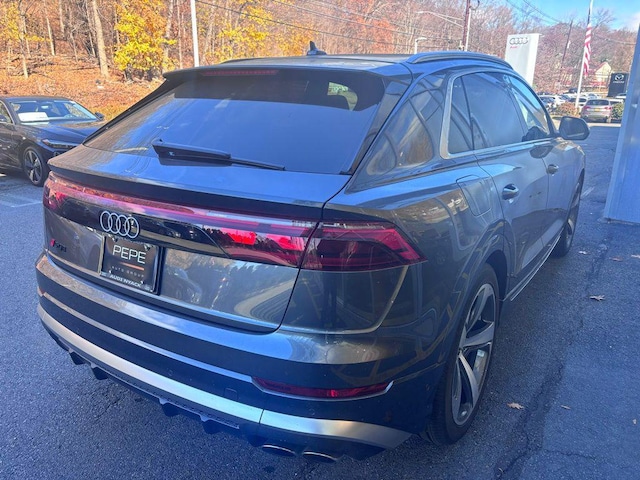 2025 Audi SQ8