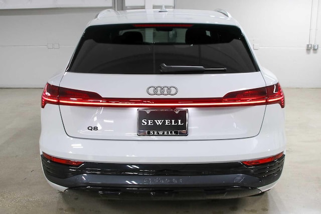 2024 Audi Q8 e-tron
