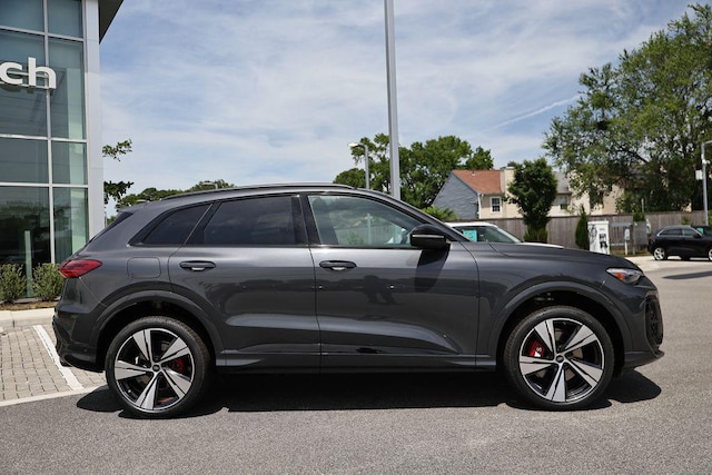 2026 Audi SQ5