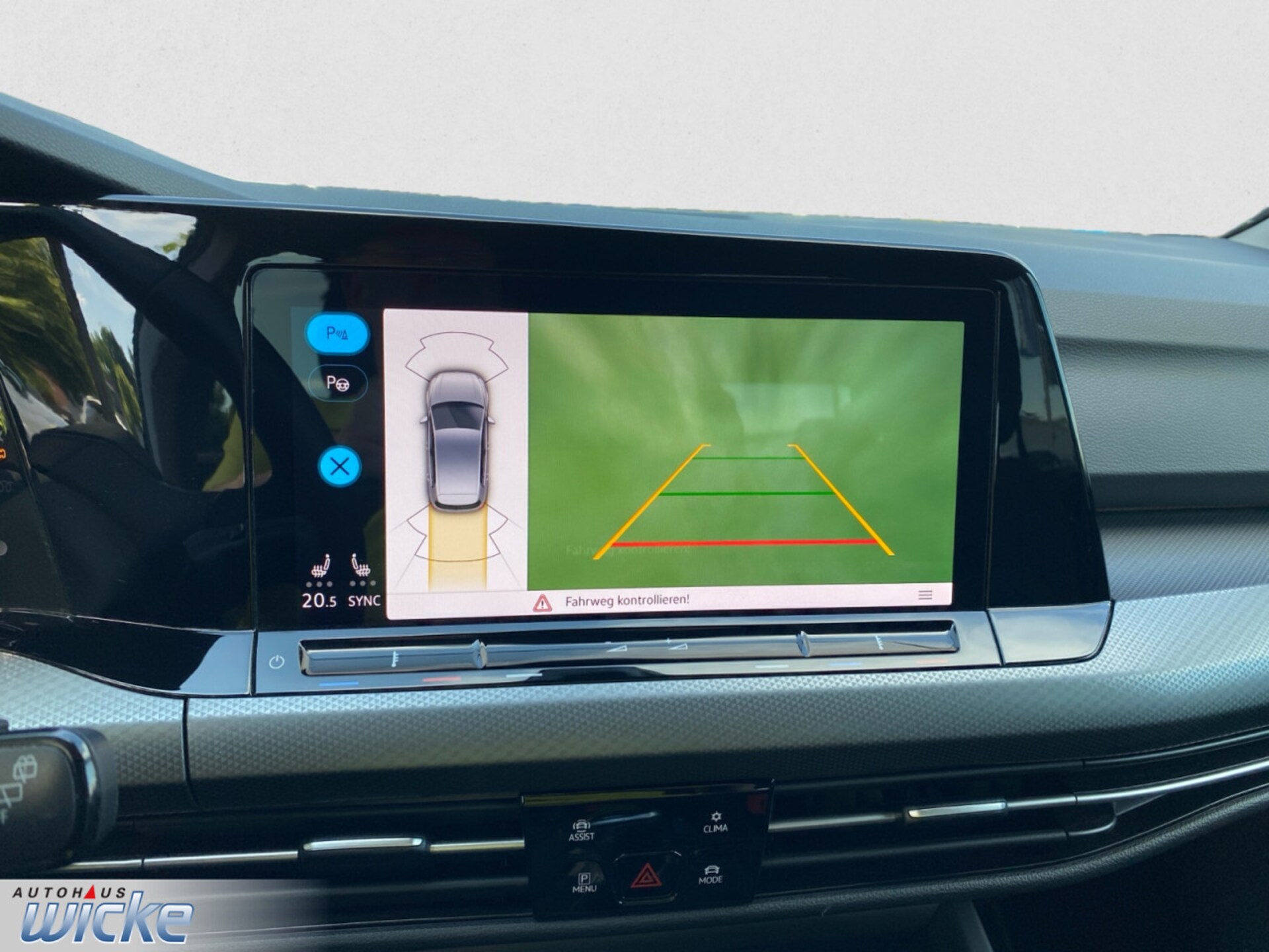 Volkswagen Golf Active