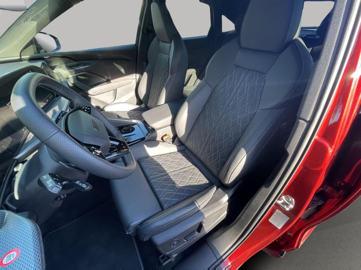 Bild über Audi Q5 Sportback TFSI quattro 150 kW S tronic - für weitere Informationen kontaktieren Sie den Audi Partner
