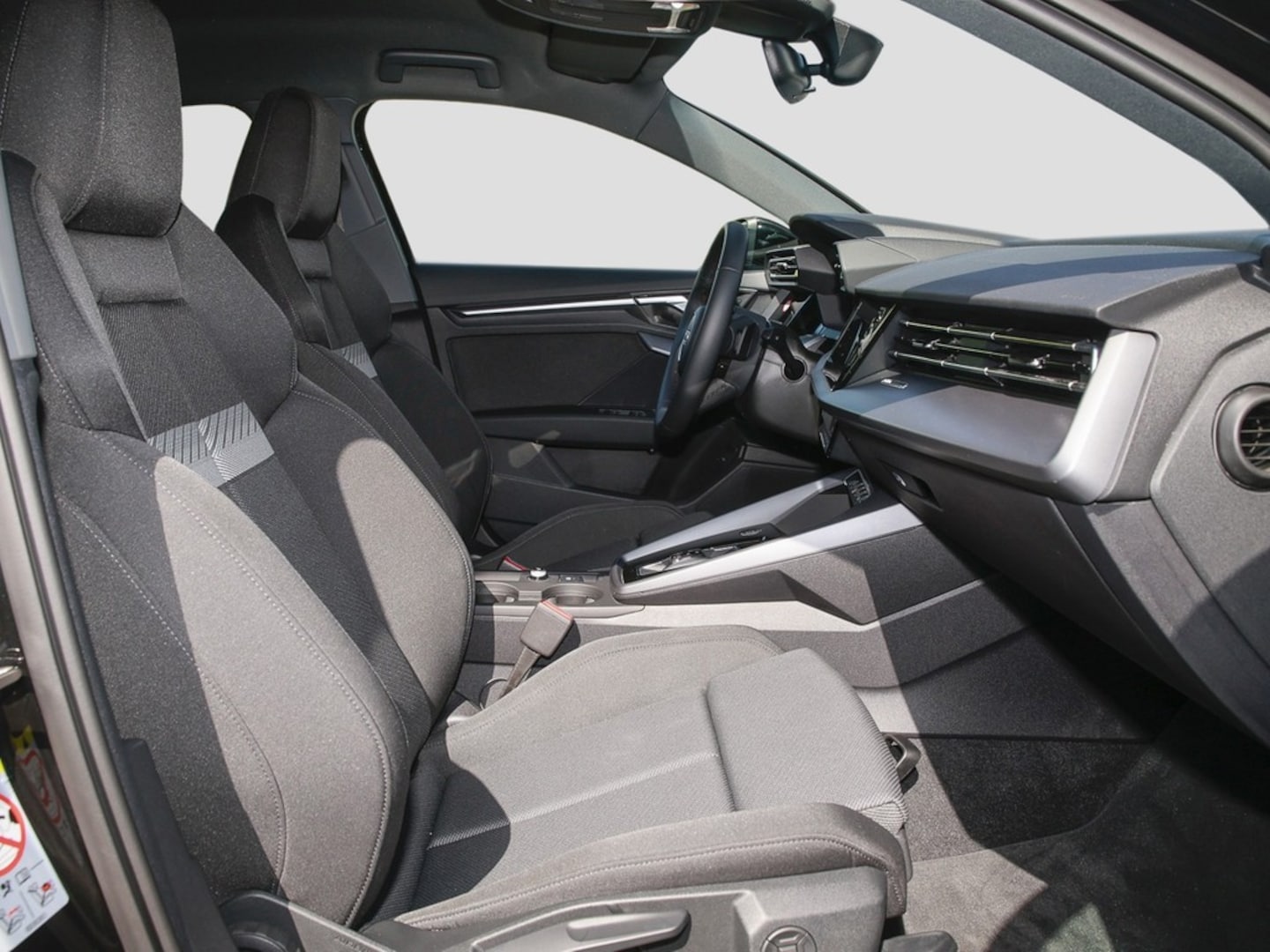 Bild über Audi A3 Sportback advanced 35 TDI S tronic - für weitere Informationen kontaktieren Sie den Audi Partner
