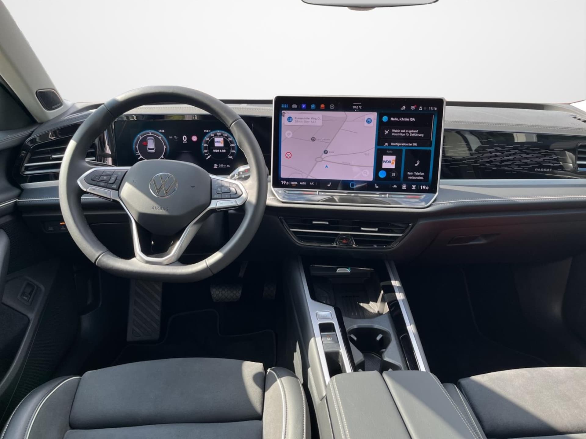 Volkswagen Passat Elegance