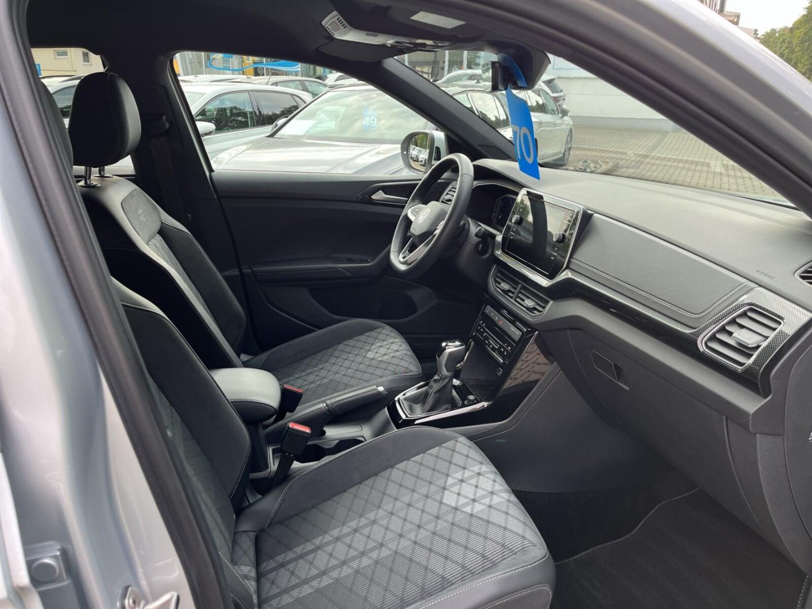 Volkswagen T-Cross – Bild 12