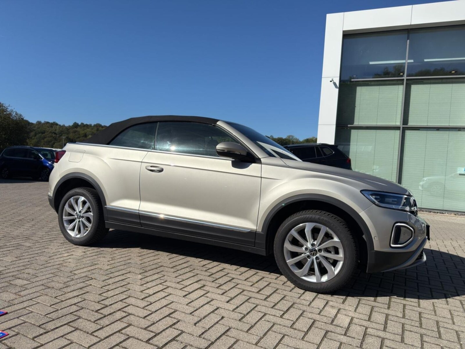 Volkswagen T-Roc Cabriolet – Bild 19
