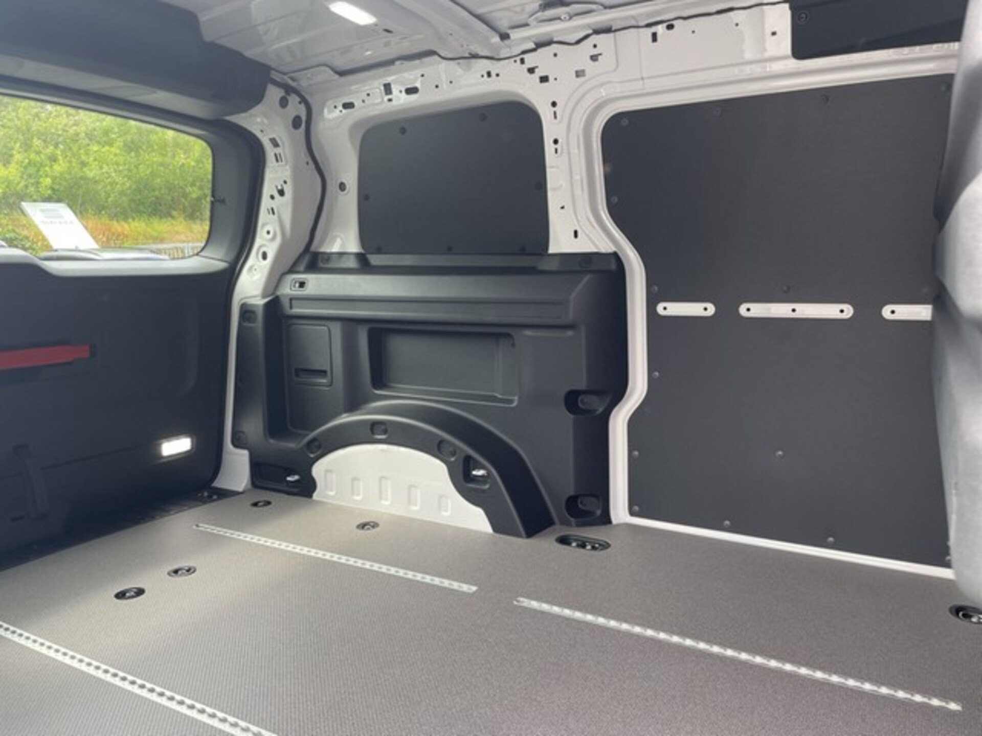 Volkswagen ID. Buzz Cargo Basis-Modell