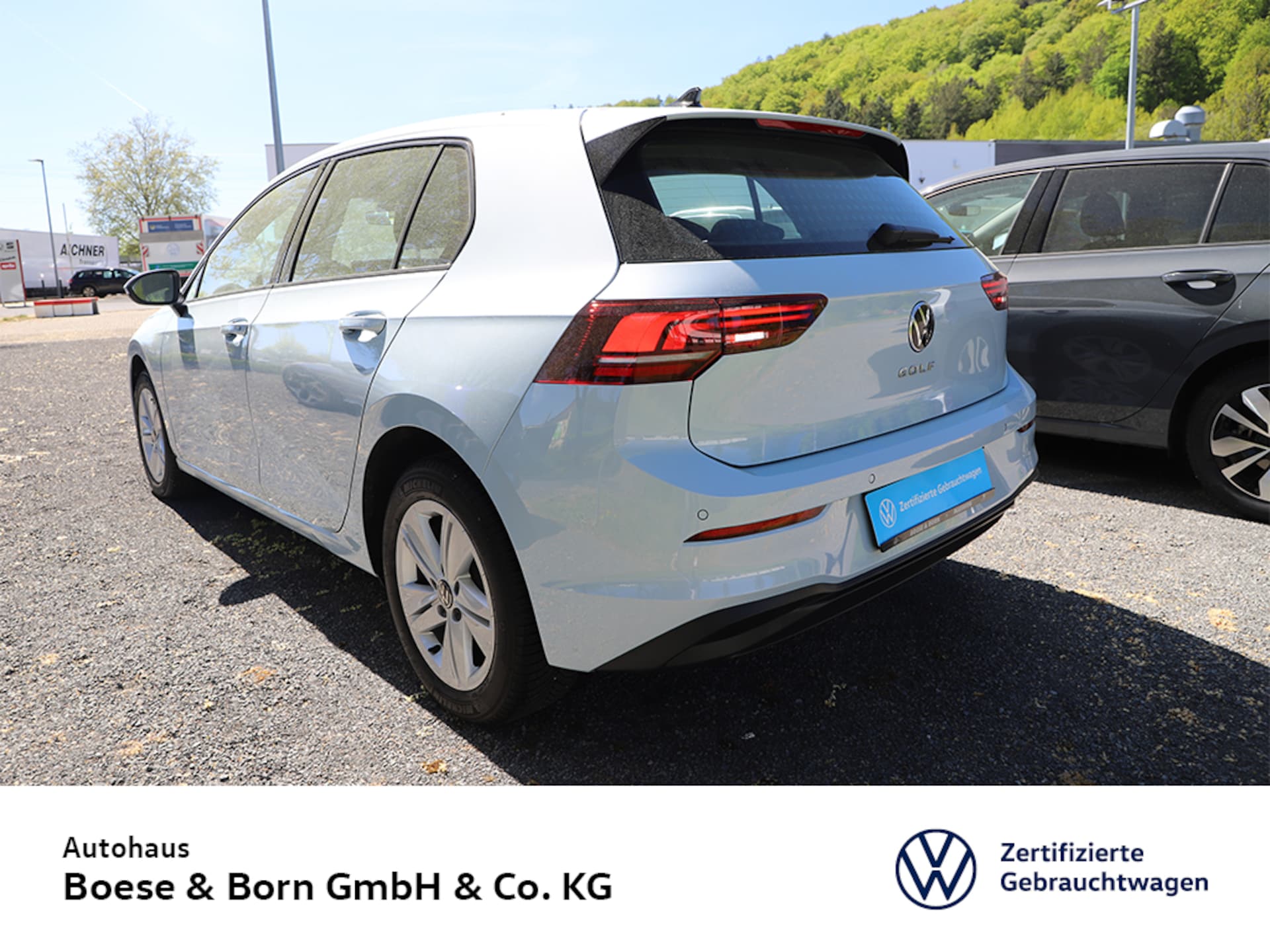 Volkswagen Golf Life