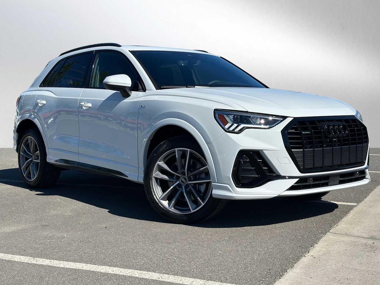 2025 Audi Q3 S Line Premium - Photo 7