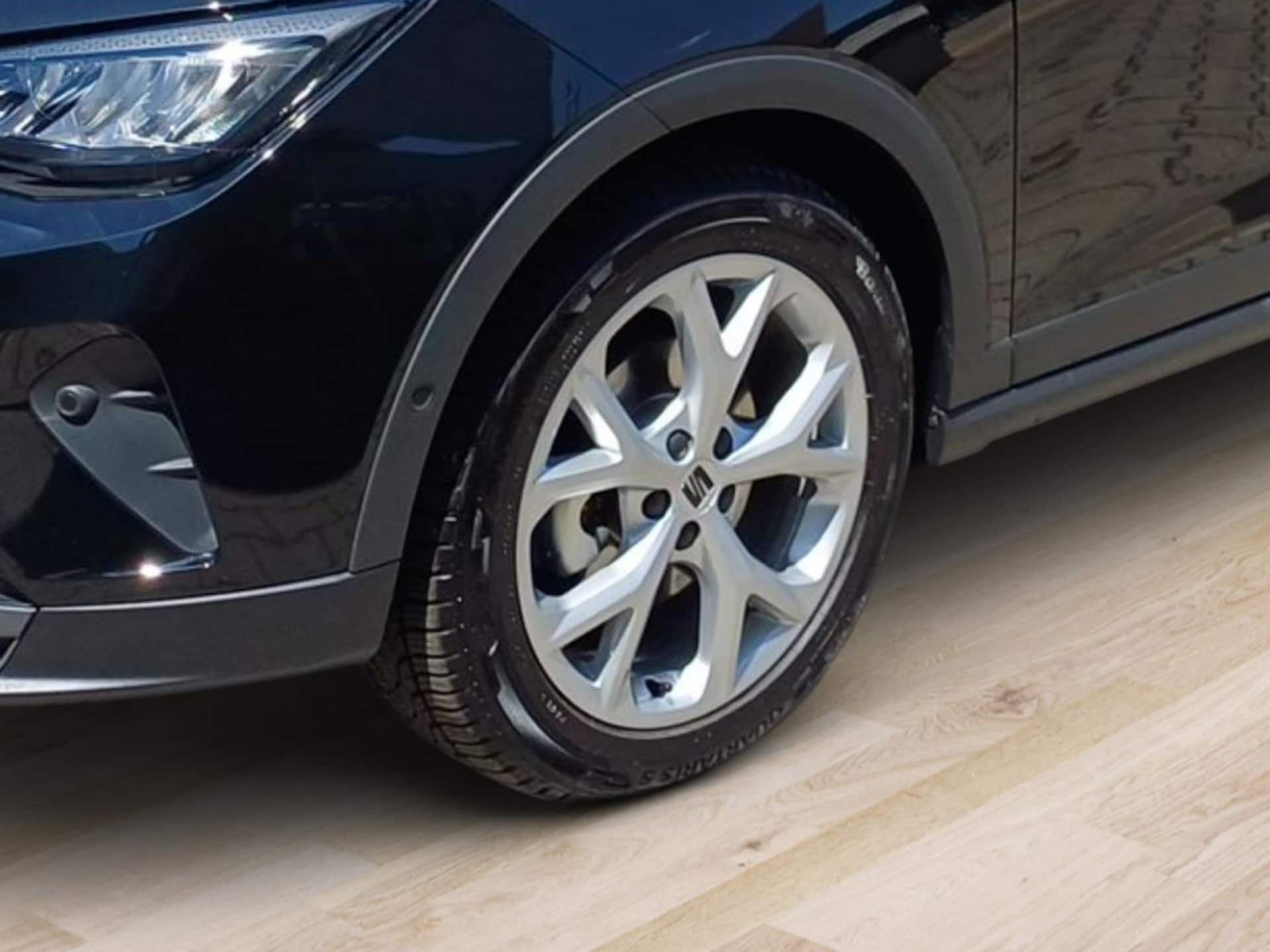 SEAT Arona FR