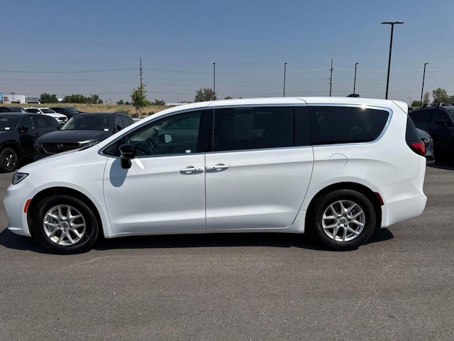 2024 Chrysler Pacifica