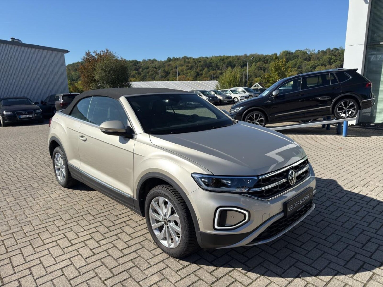 Volkswagen T-Roc Cabriolet – Bild 20