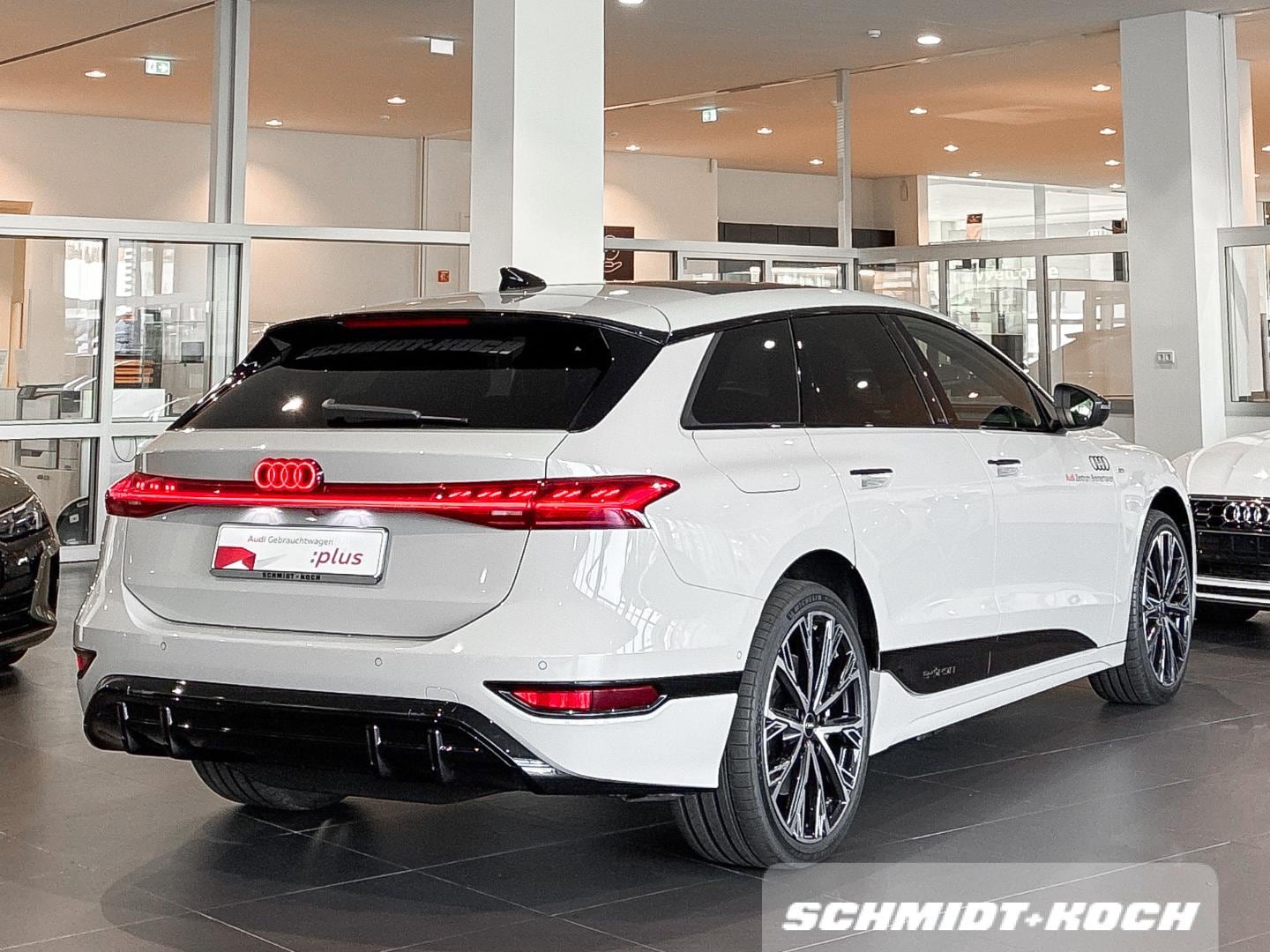 Bild über Audi A6 Avant e-tron S line business e-tron performance 270 kW - für weitere Informationen kontaktieren Sie den Audi Partner