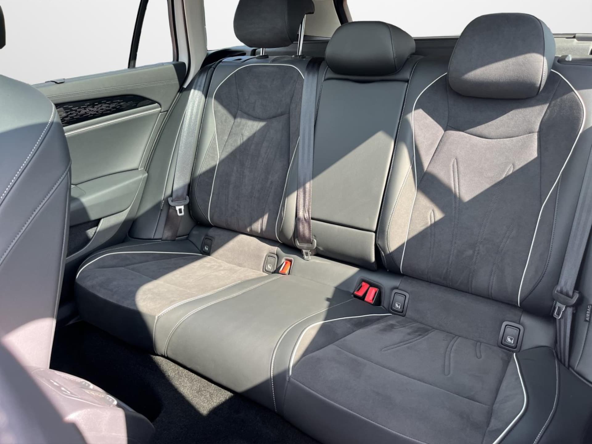 Volkswagen Passat Elegance