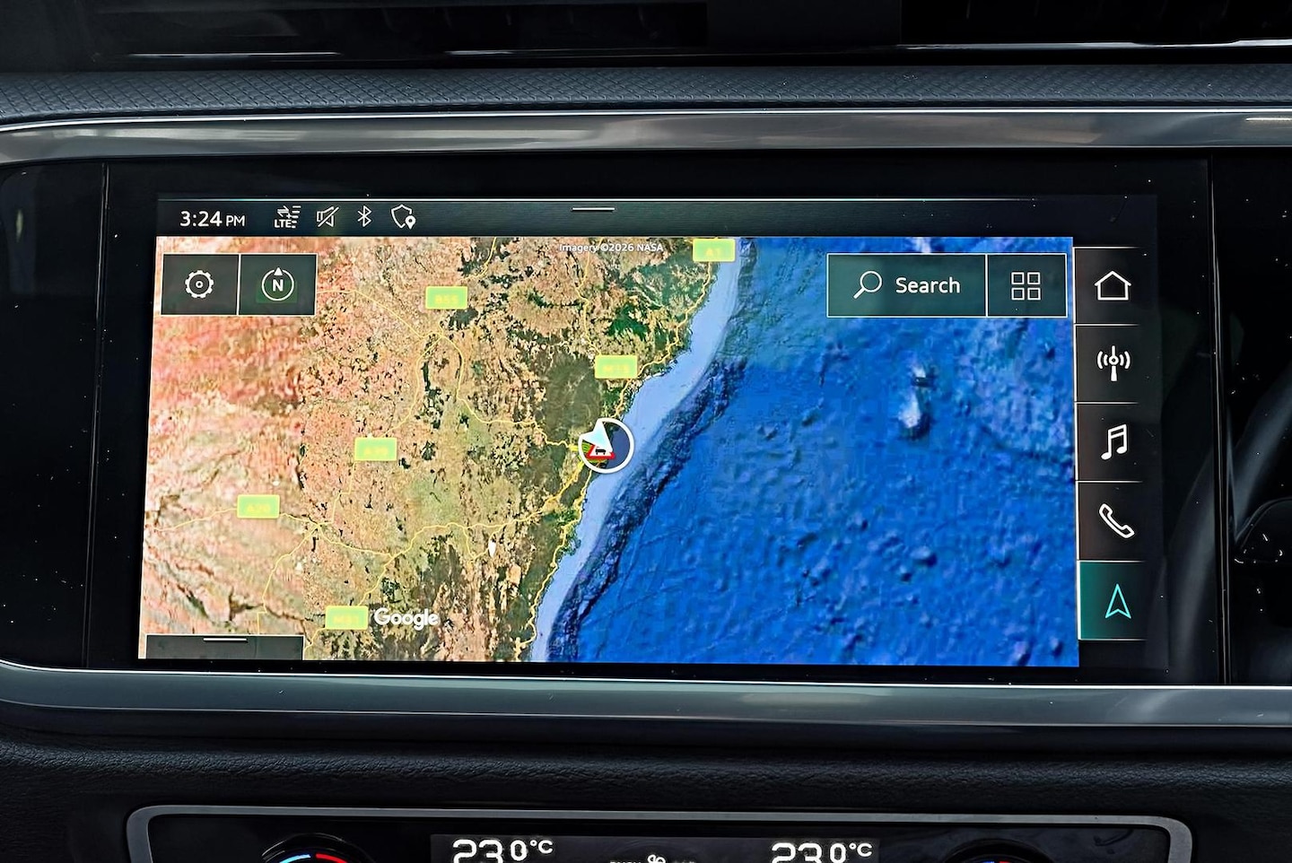 Image about Audi Q3 40 TFSI quattro S tronic