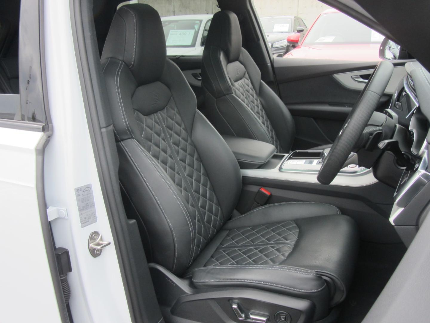 Image about Audi SQ7 SQ7 TFSI 373(507) kW(PS) tiptronic