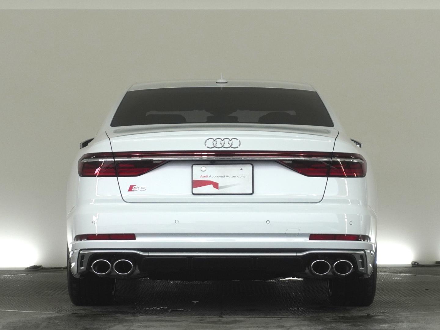 Audi S8 S8 TFSI 420(571) kW(PS) tiptronic for more details contact your dealer