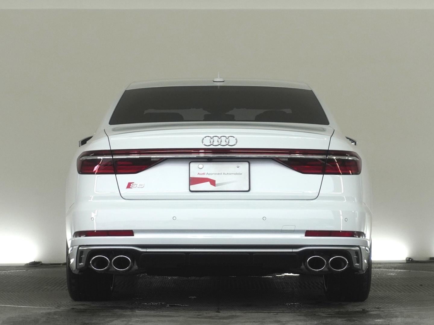 Audi S8 S8 TFSI 420(571) kW(PS) tiptronic for more details contact your dealer
