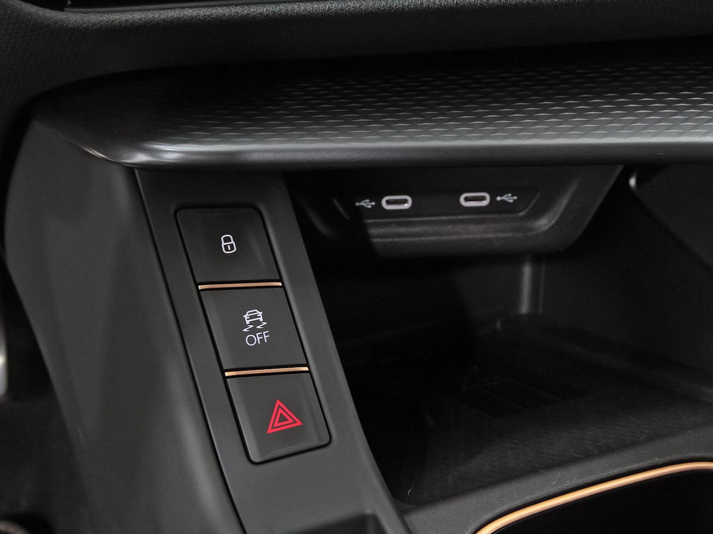 CUPRA Terramar 1.5 TSI e-Hybrid VZ DSG 200 kW (272 CV) — photo 34