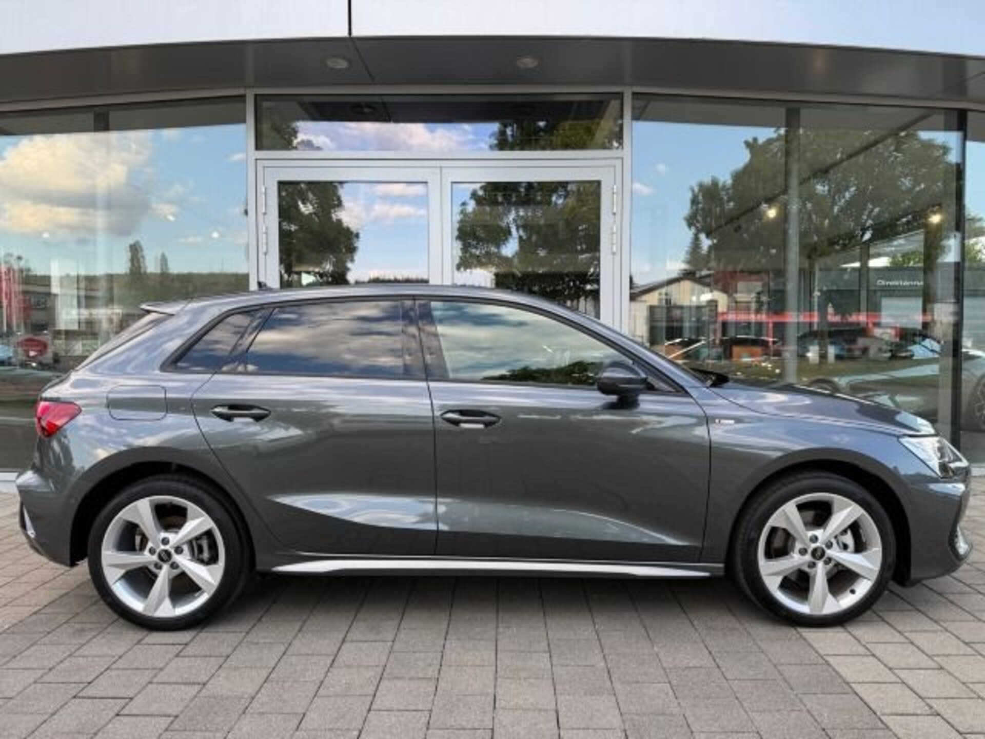 Audi A3 Sportback S line