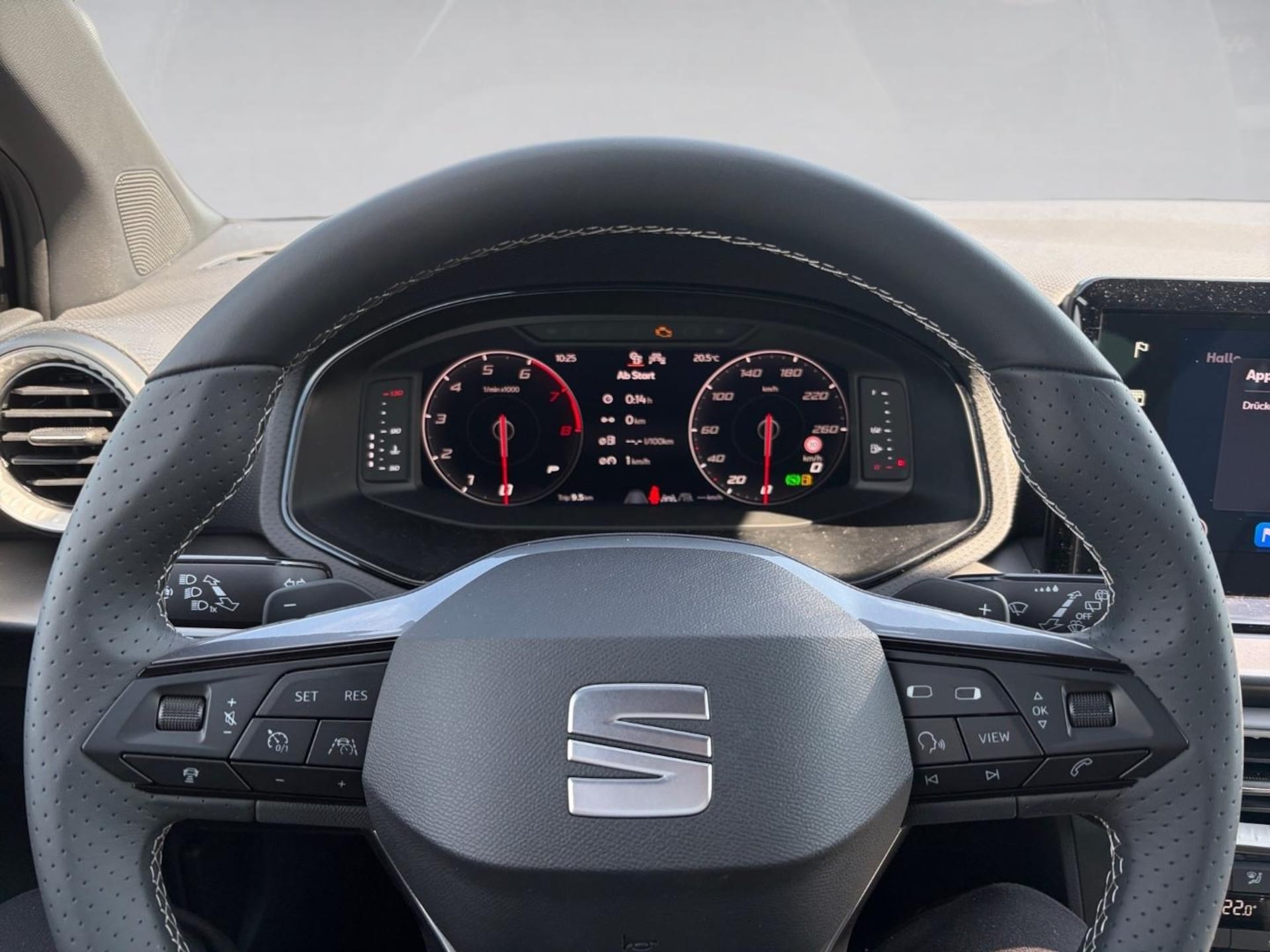 SEAT Arona FR