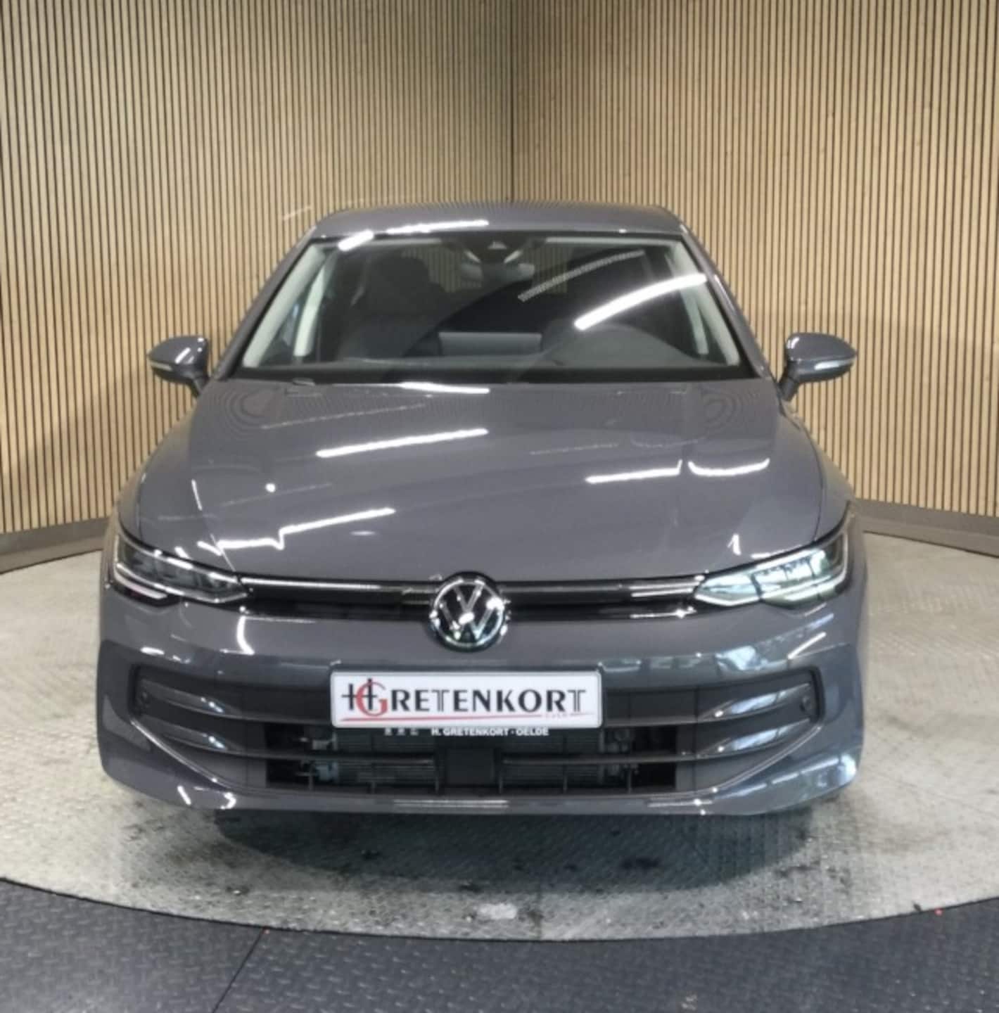 Volkswagen Golf Life