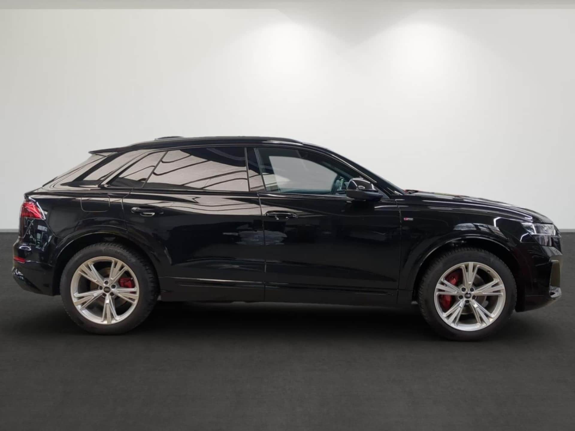 Audi Q8 SUV