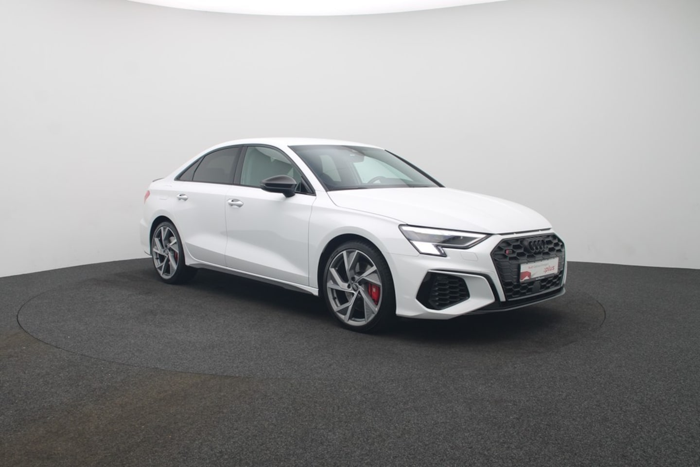 Bild über Audi S3 Limousine TFSI quattro S tronic - für weitere Informationen kontaktieren Sie den Audi Partner