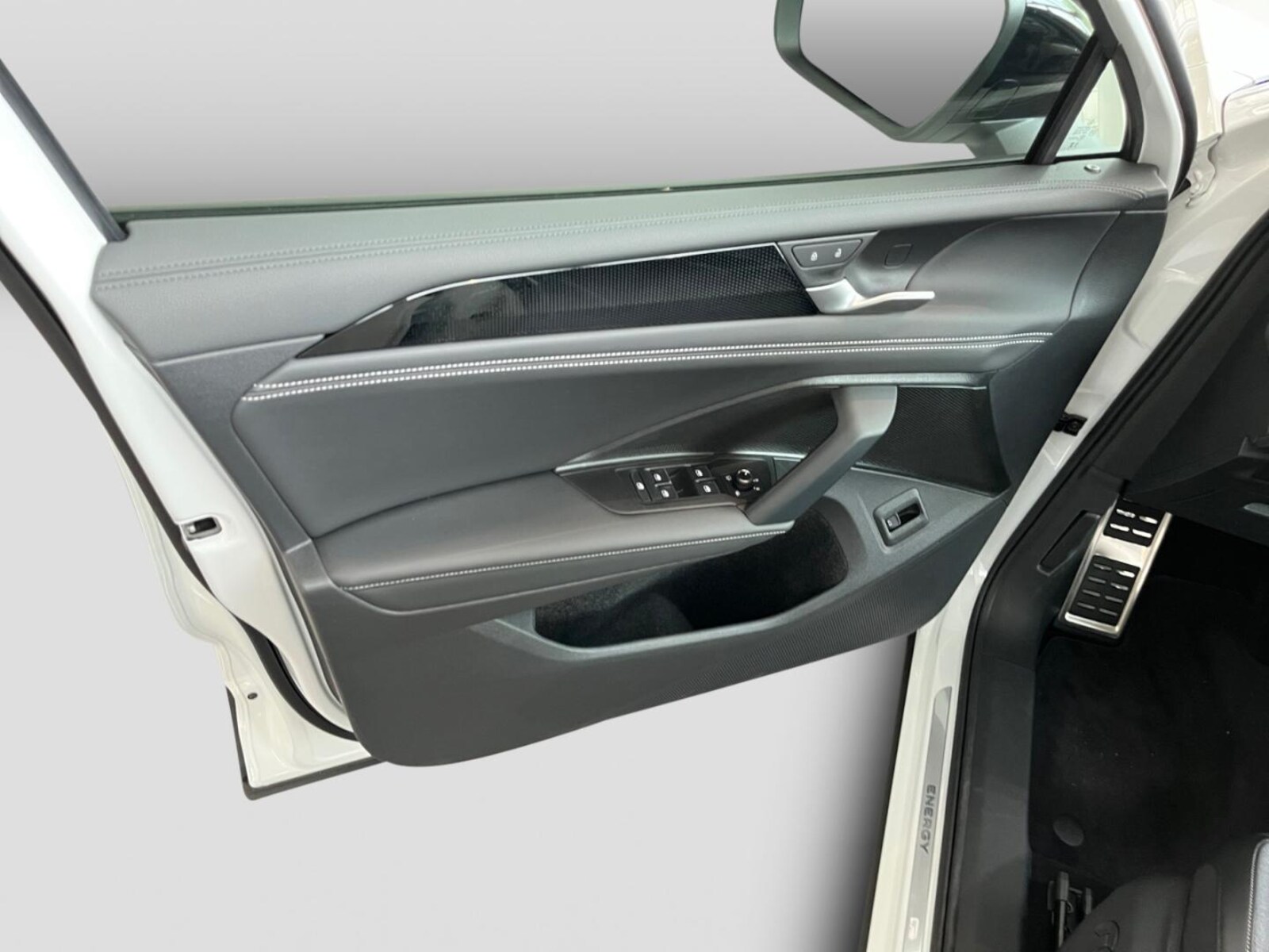 Volkswagen Tiguan – Bild 13