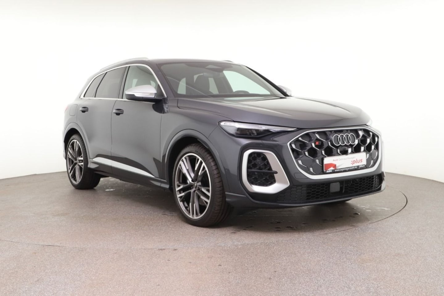 Bild über Audi SQ5 SUV TFSI 270 kW S tronic - für weitere Informationen kontaktieren Sie den Audi Partner