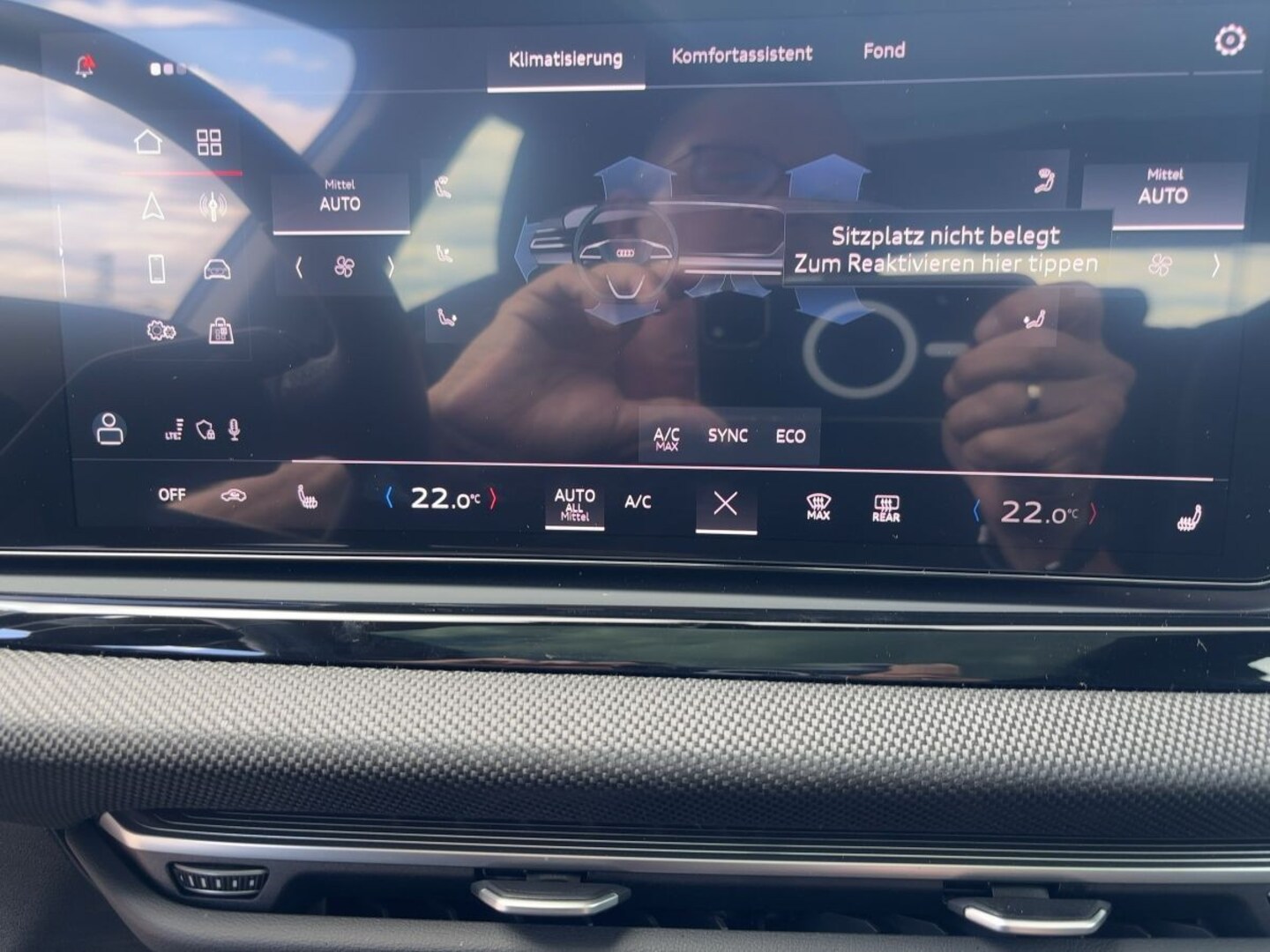 Bild über Audi A6 Avant TDI quattro 150 kW S tronic - für weitere Informationen kontaktieren Sie den Audi Partner