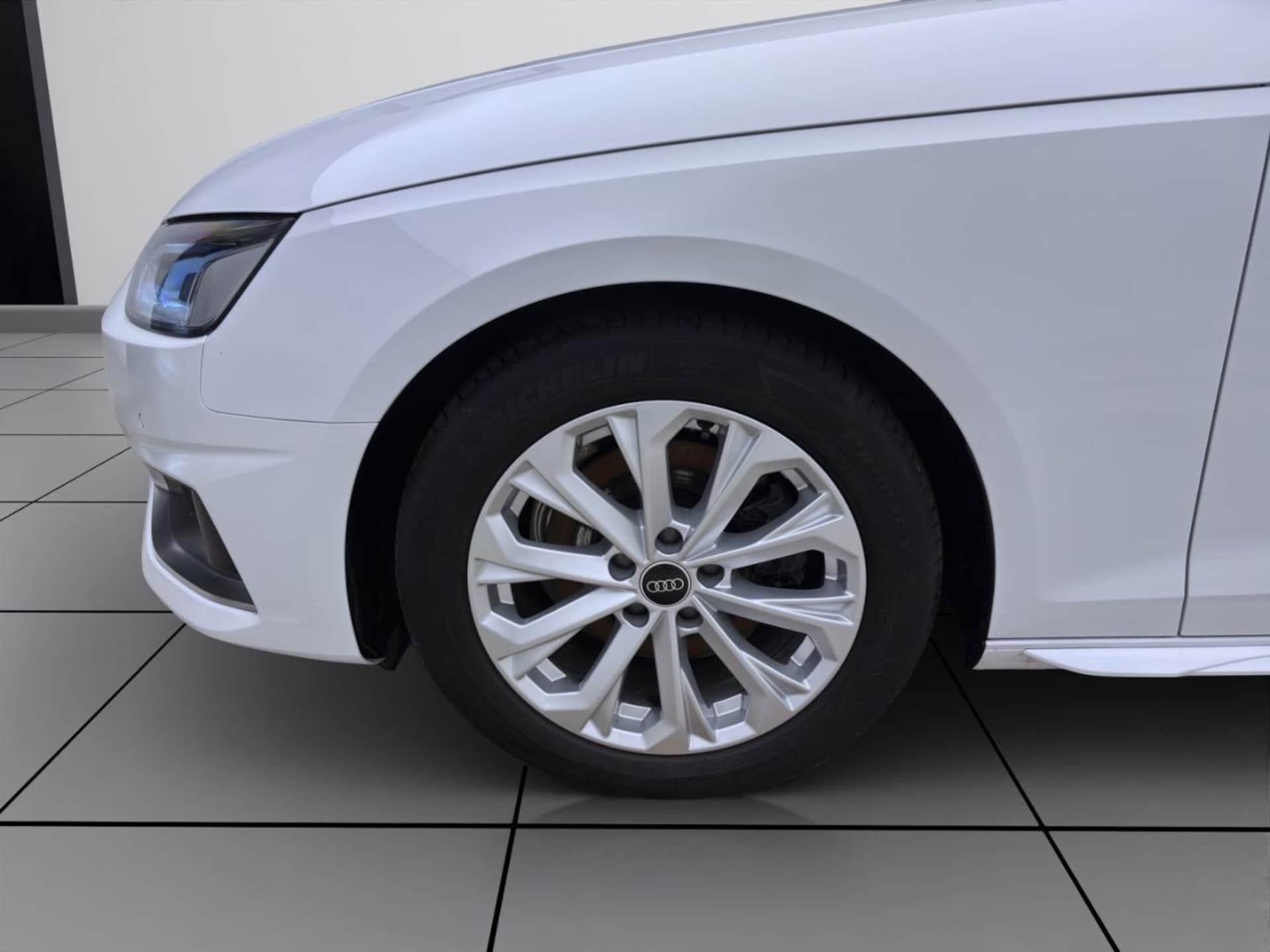 Audi A4 Avant Advanced