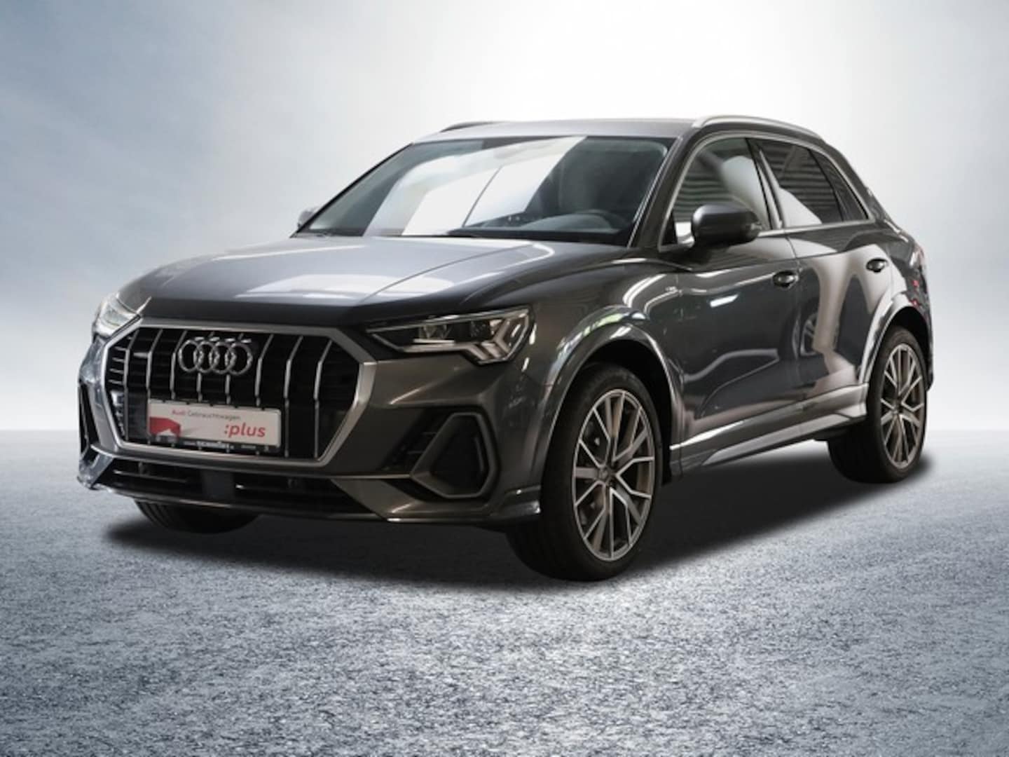 Bild über Audi Q3 TFSI quattro 180 kW S tronic - für weitere Informationen kontaktieren Sie den Audi Partner