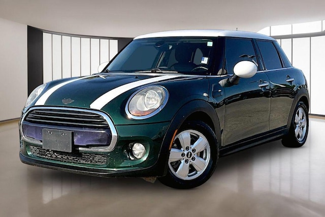 2017 MINI