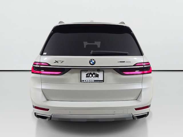 2024 BMW X7