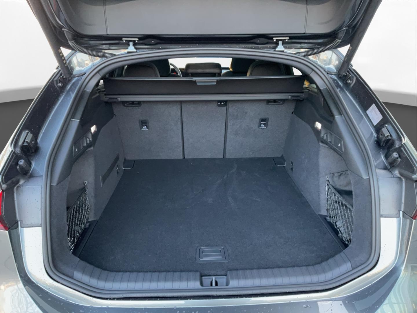 Image about Audi S6 Avant e-tron e-tron