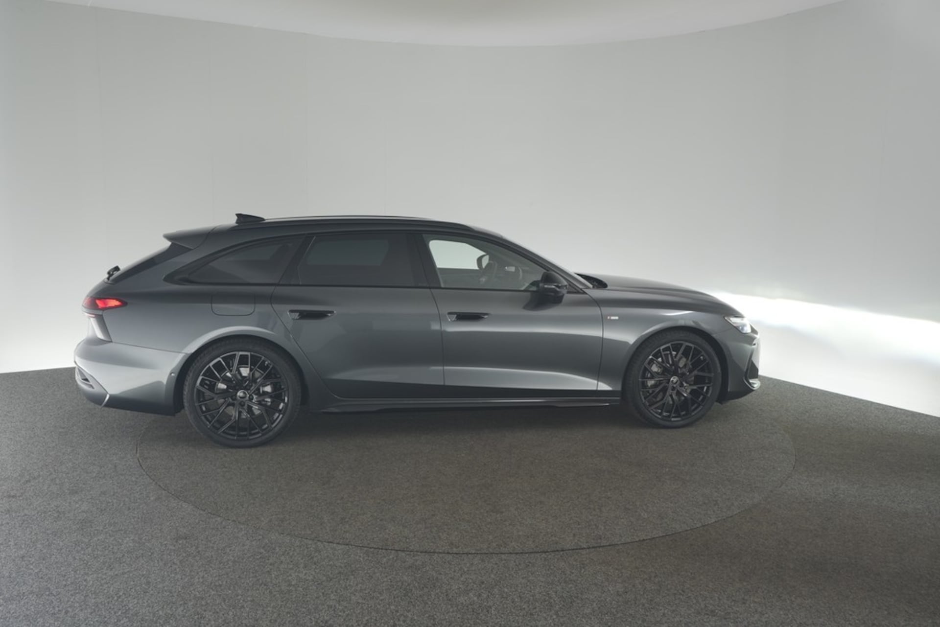 Audi A6 Avant edition one