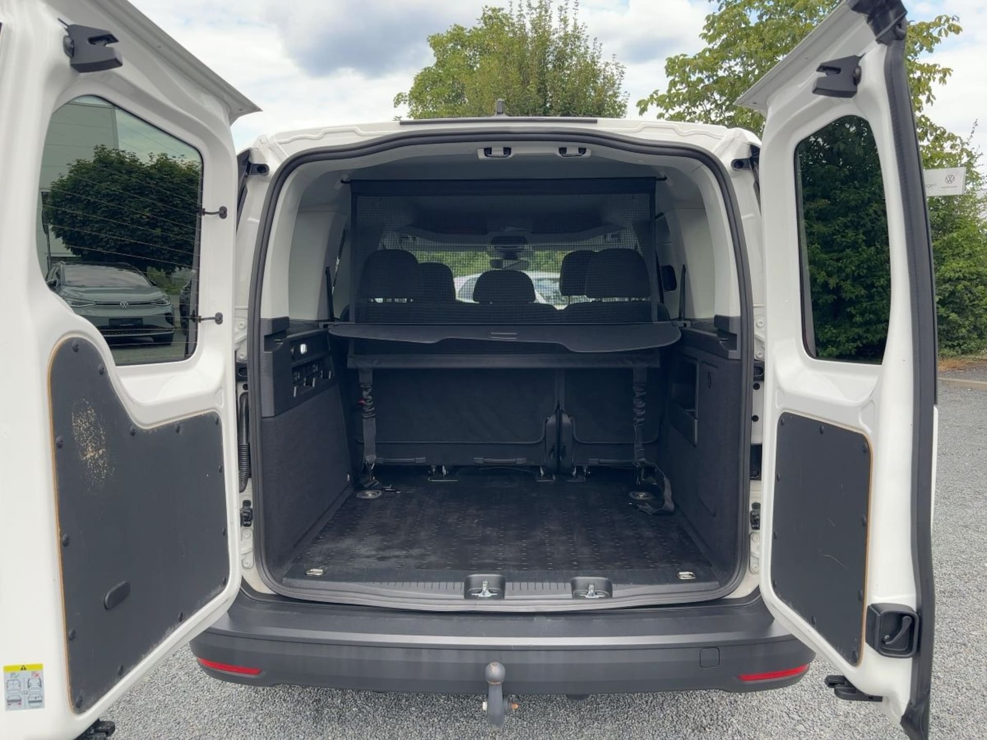 Volkswagen Caddy Kombi Basis-Modell