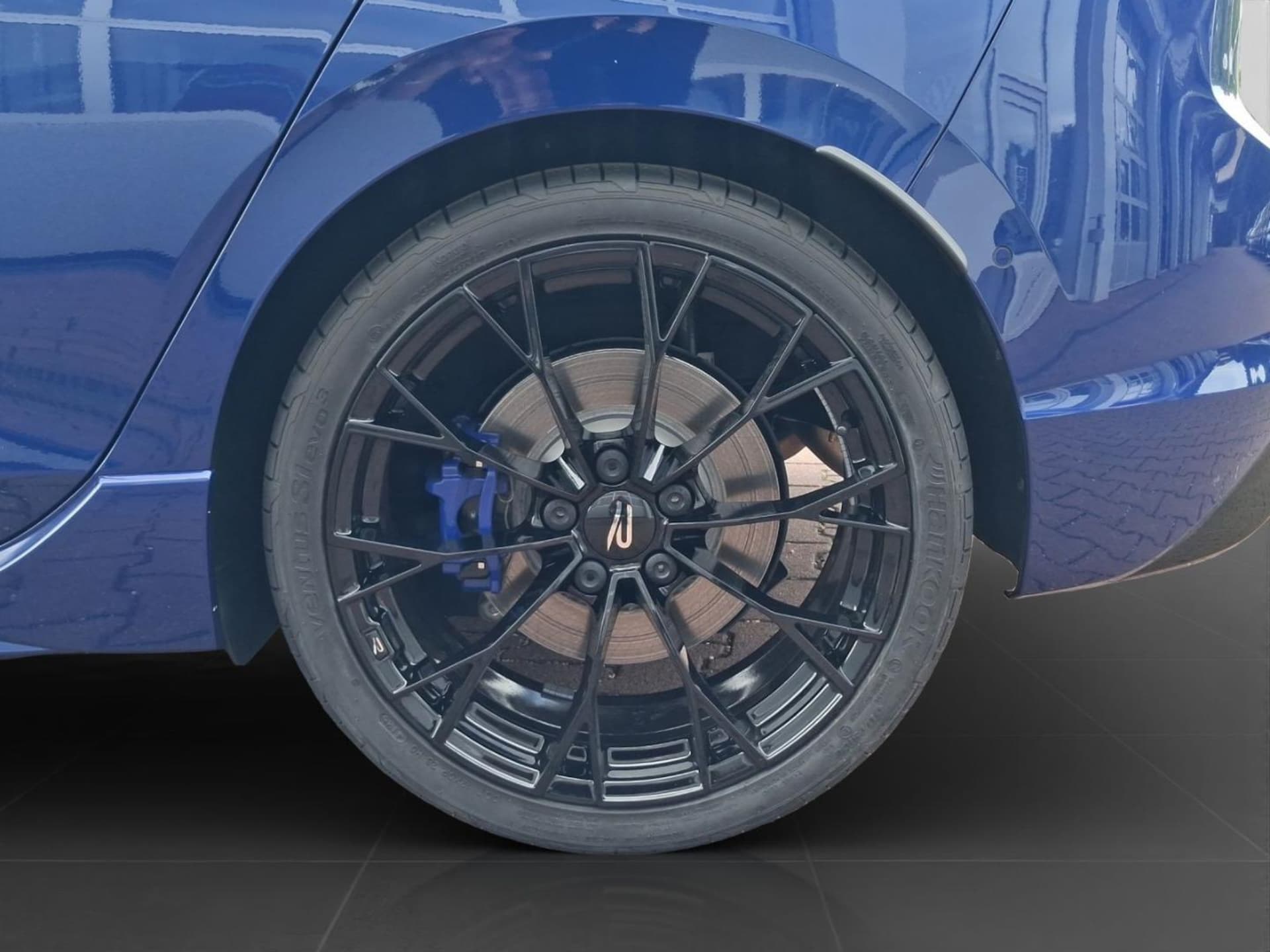 Volkswagen Golf R