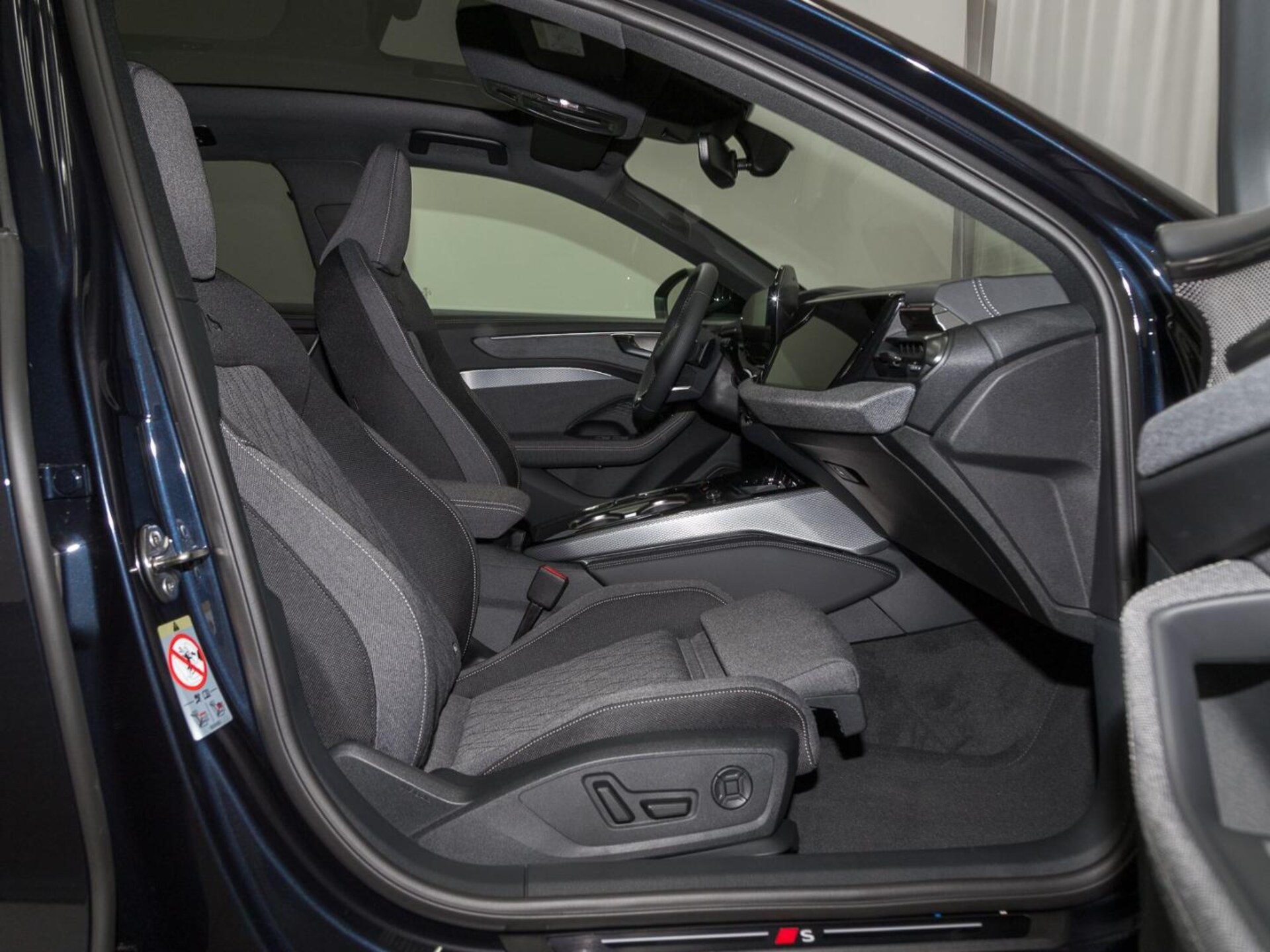Audi A6 Avant edition one