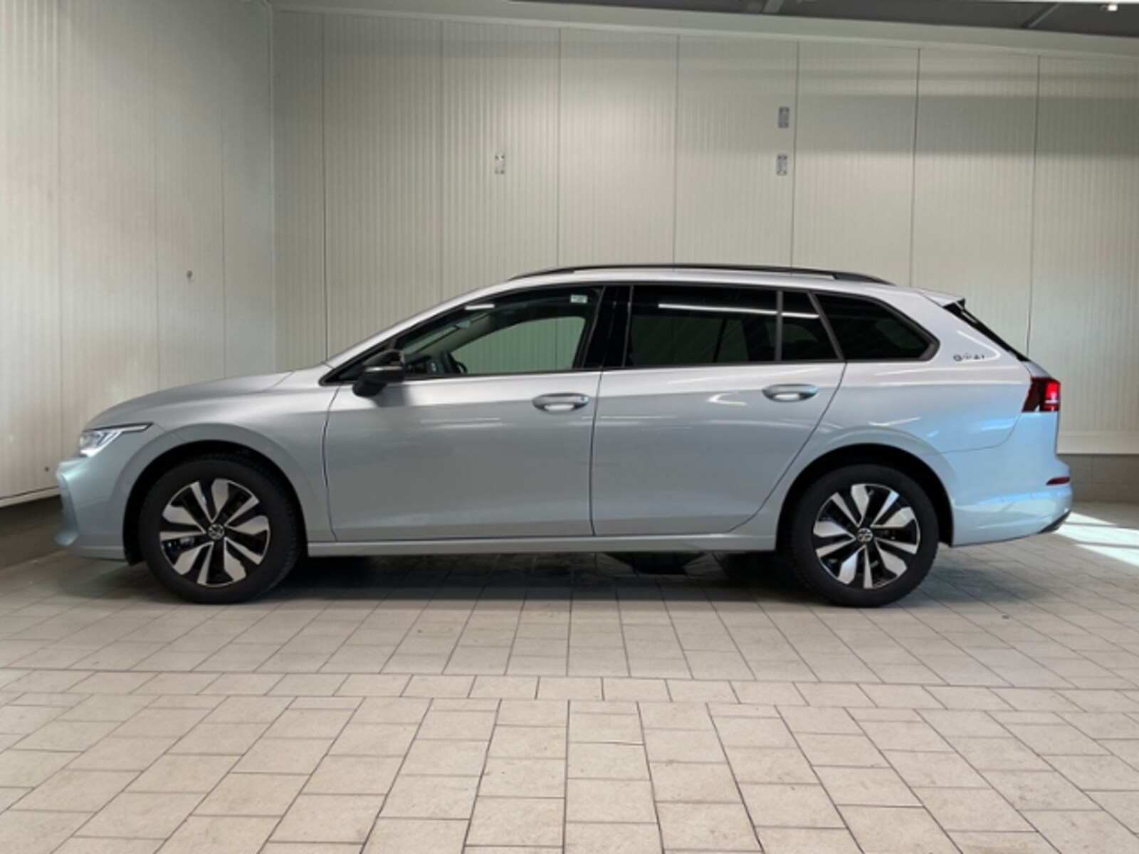 Volkswagen Golf Variant – Bild 3