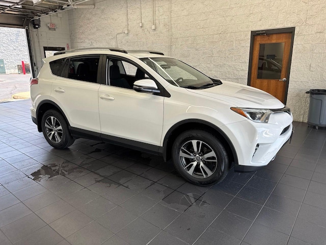 Photo of 2017 Toyota RAV4 