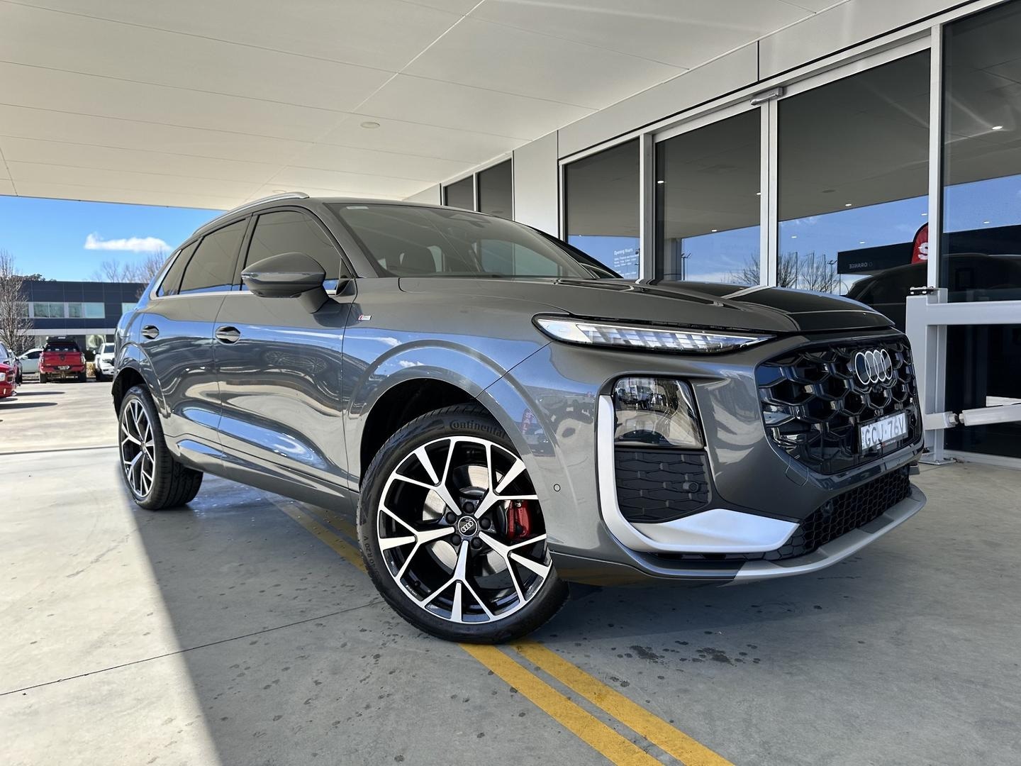 Image about Audi Q3 SUV TFSI quattro 195 kW