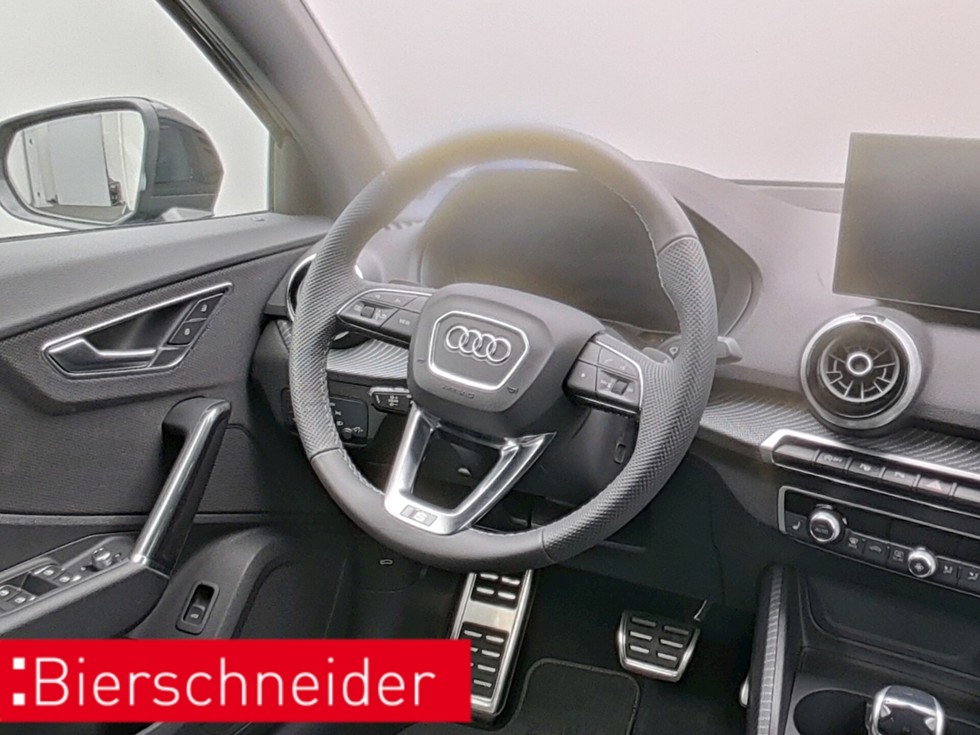 Audi Q2 S line