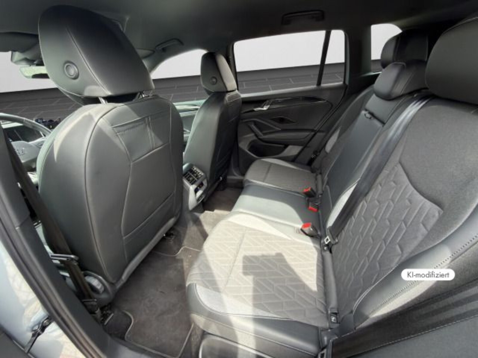 Volkswagen Tiguan – Bild 14