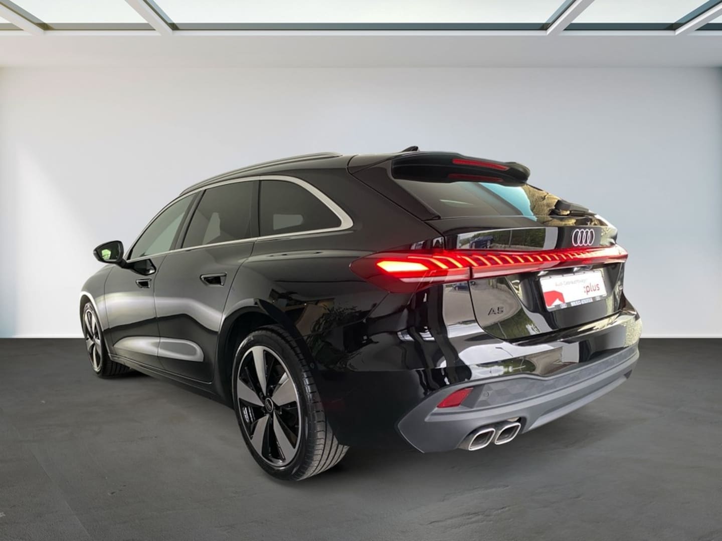 Bild über Audi A5 Avant TDI quattro 150 kW S tronic - für weitere Informationen kontaktieren Sie den Audi Partner