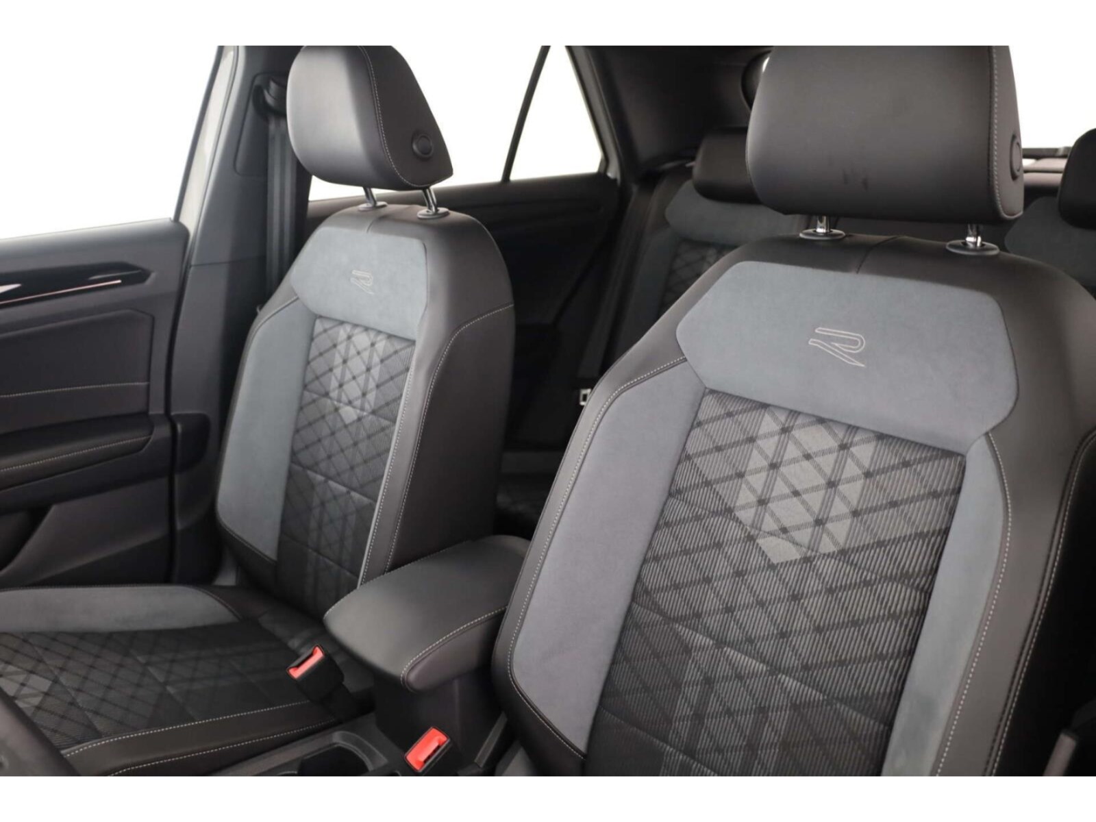 Volkswagen T-Roc – Bild 9