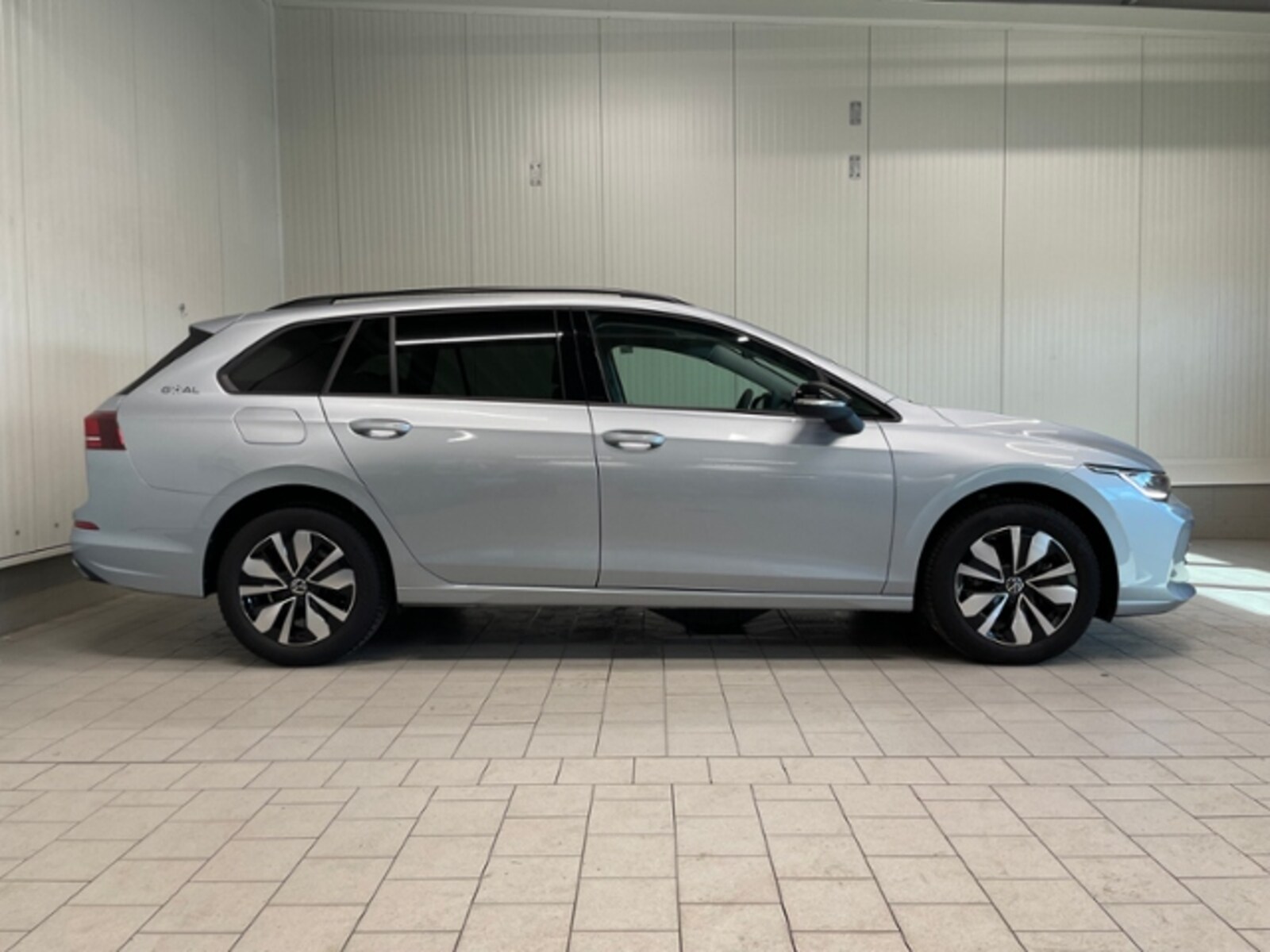 Volkswagen Golf Variant – Bild 7