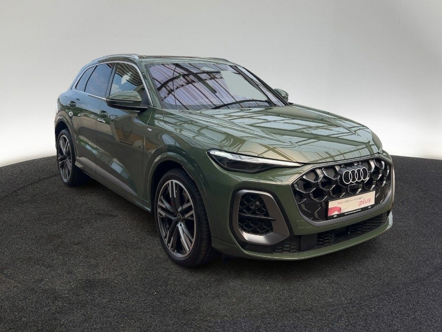 Bild über Audi Q5 SUV TDI quattro 150 kW S tronic - für weitere Informationen kontaktieren Sie den Audi Partner